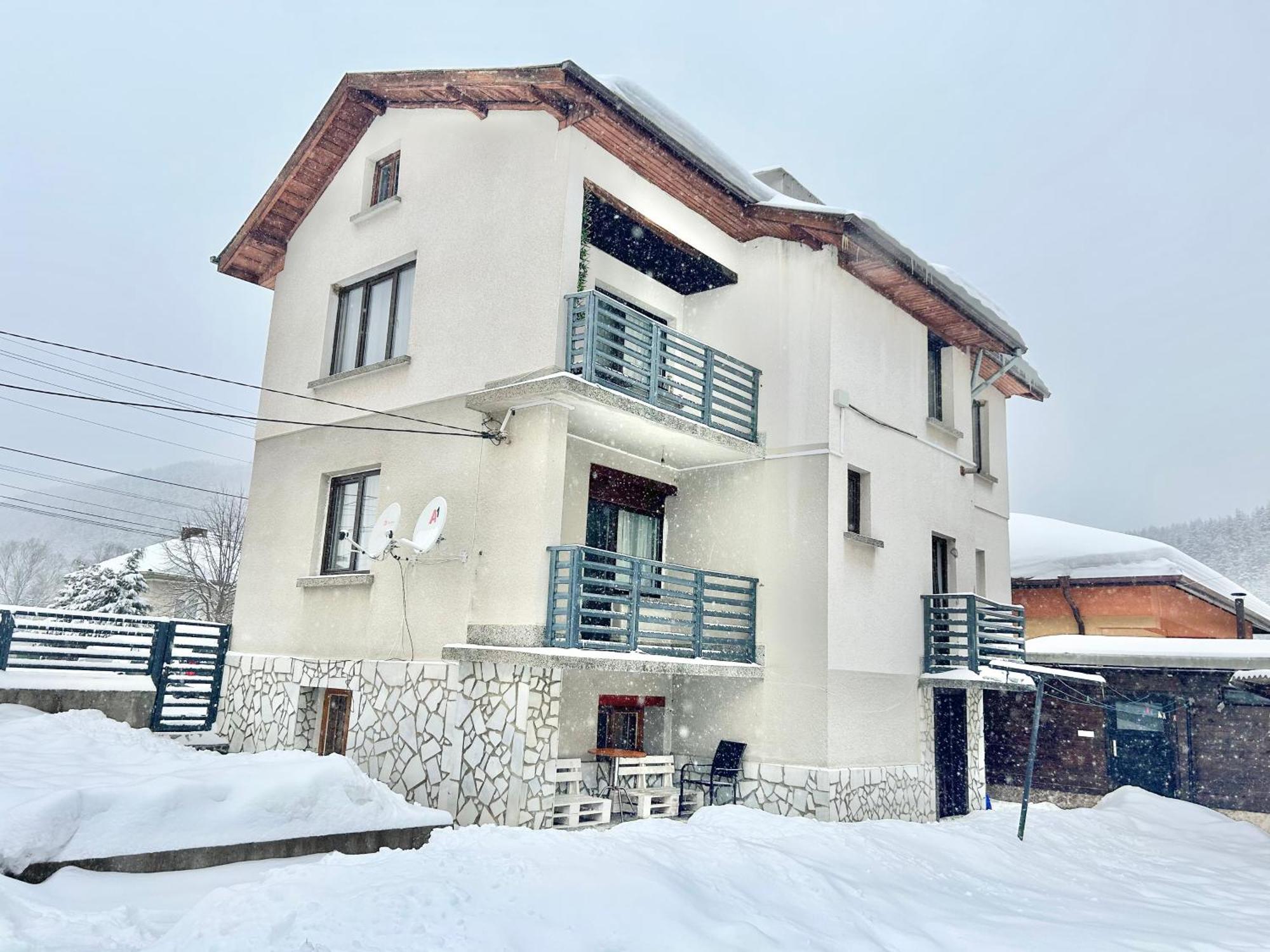 Bulgarane House Hotel Govedartsi Exterior photo